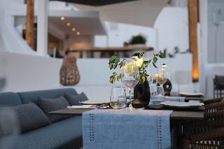 Aqua Luxury Suites
