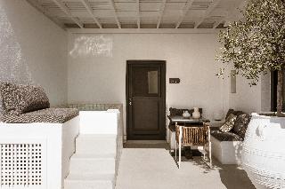 Aqua Luxury Suites