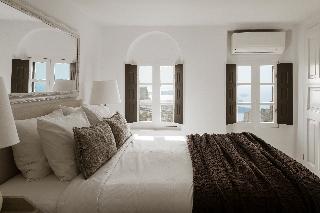 Aqua Luxury Suites