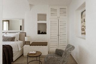 Aqua Luxury Suites