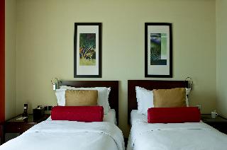 SUPERIOR ROOM,1 Queen Size Bed, City View