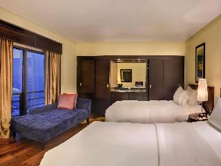 Luxury Room With 2 Single Beds, Executive Floor ,Sea View