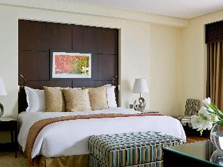 Opera Suite, Club Sofitel Access, 1 King Size Bed And 2 Single Size Beds, Sea View
