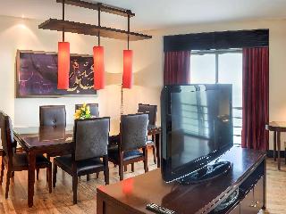Opera Suite, Club Sofitel Access, 1 King Size Bed And 2 Single Size Beds, Sea View