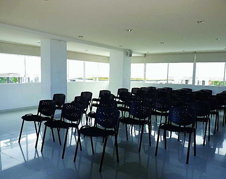 Conferences
 di Las Vegas Granada