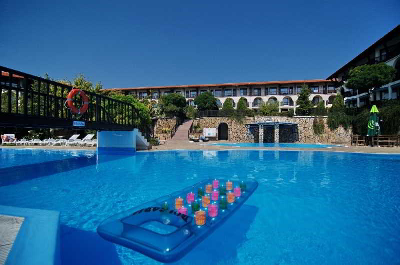 Pool thumbnail 11