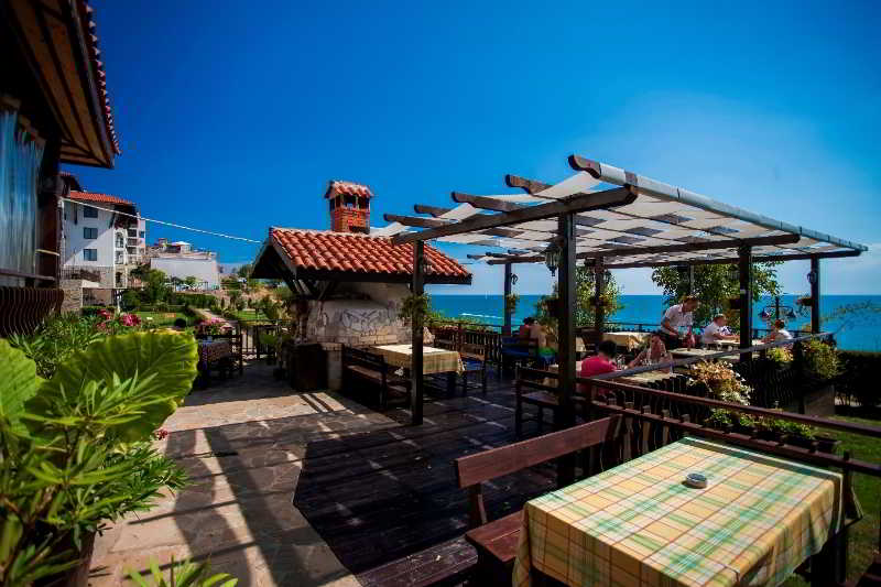 Restaurant thumbnail 1