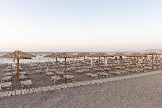 Costa Lindia Beach