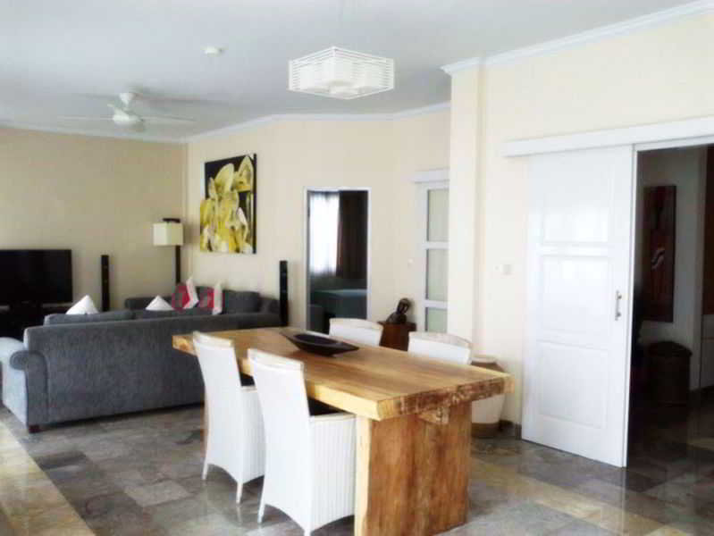 Room thumbnail 17