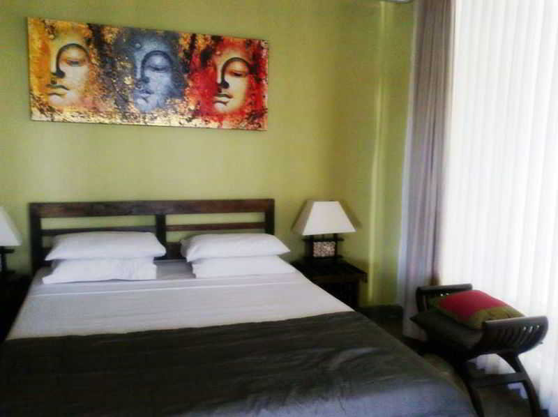 Room thumbnail 18