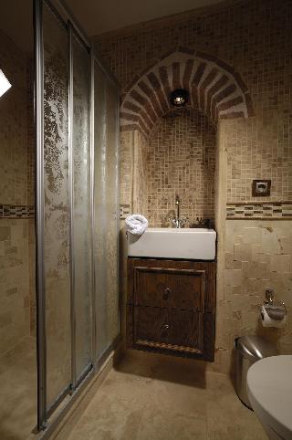 Cesme Kanuni Kervansaray