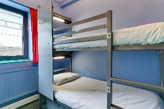 Room:BED.ST-7