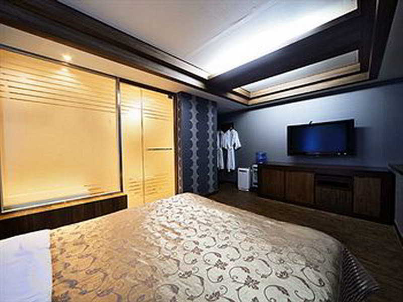 Room
 di Hill House Hotel Myeongdong