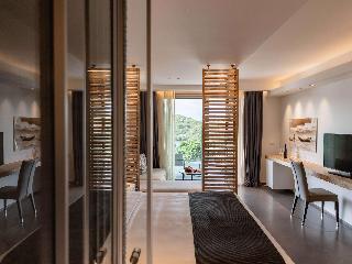 Room Room