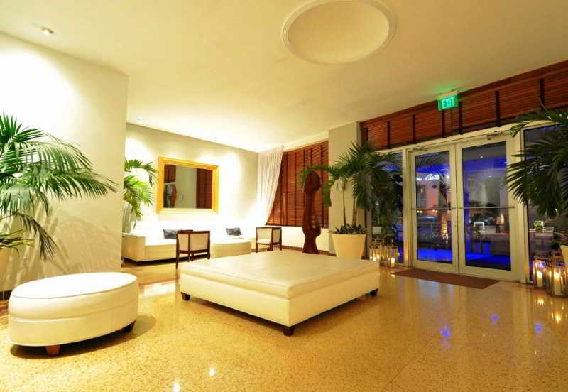 Lobby
 di South Seas Hotel