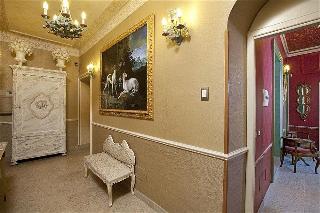 Residenza Horti Luculliani, Rome