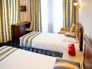 Room
 di Manhattan Hotel & Restaurant