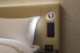 Room:TWN.DX-NM