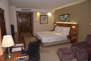 Crowne Plaza Harbiye