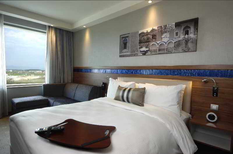 Room
 di Hampton by Hilton Bursa