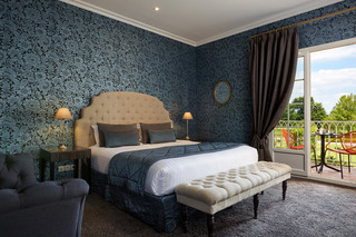 Chateau Grand Barrail, Bordeaux