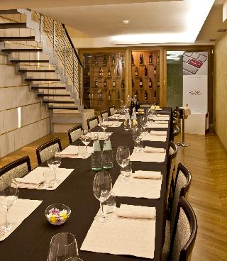 Breaking Business Hotel, Abruzzo