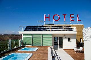Breaking Business Hotel, Abruzzo