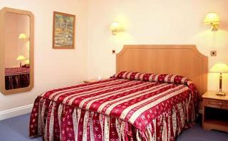 Parkside International Hotel, Reading