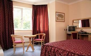 Parkside International Hotel, Reading