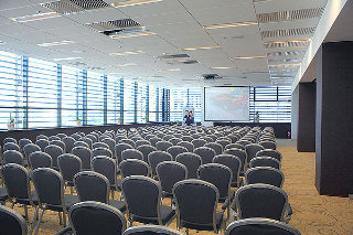 Conferences
 di Ramada Oradea