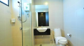 Room thumbnail 3