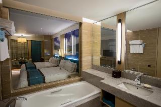 Room:FAM.ST