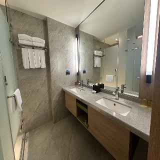 Room:HOM.2B