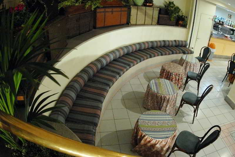 Hotel V7, Puglia