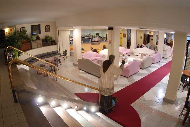 Hotel V7, Puglia
