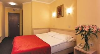 Room thumbnail 8