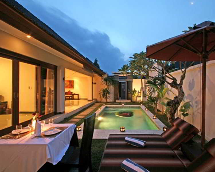 Pool thumbnail 6