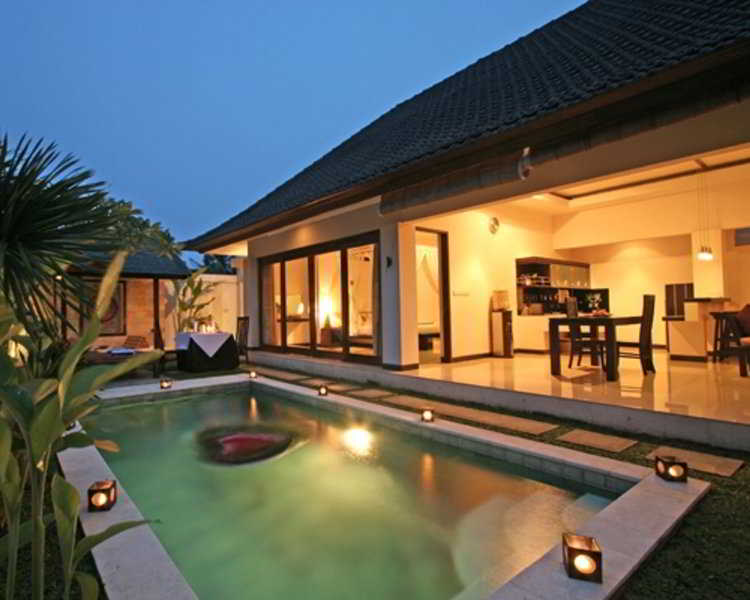 Pool thumbnail 7