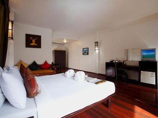 Room thumbnail 24
