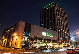 Holiday Inn Qingdao City Centre