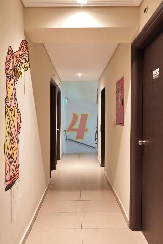 Athens Way Pop Art Hotel