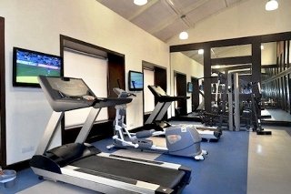 Sports and Entertainment
 di Country Inn & Suites by Carlson Gurgaon Sec 12