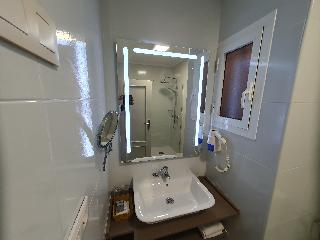 Room Room
