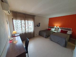 Room Room