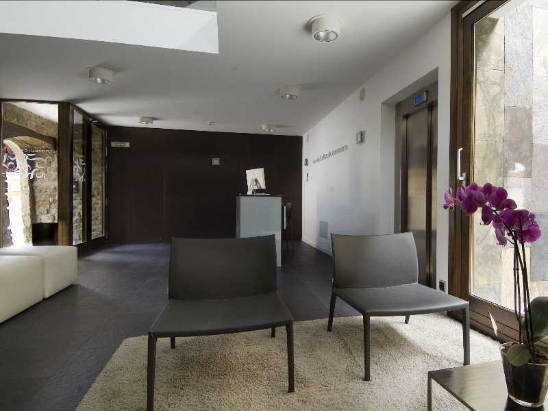 Lobby
 di Merindades De Navarra
