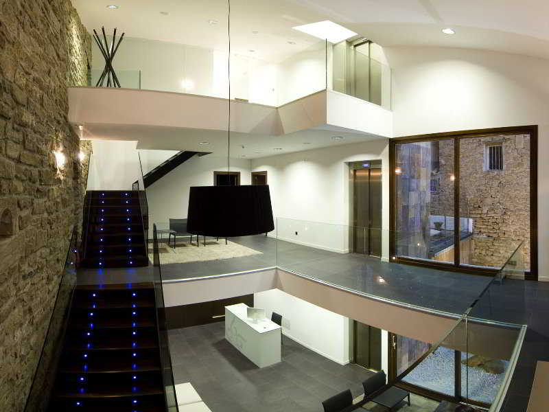 Lobby
 di Merindades De Navarra