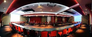 Plaza V Hotel