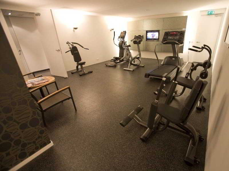 Sports and Entertainment
 di Sandton Ijsselhotel