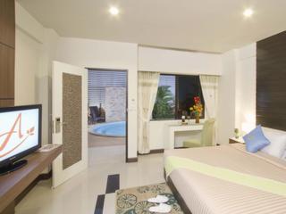 Room thumbnail 5