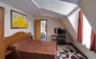 Room
 di Tranzzit Hotel